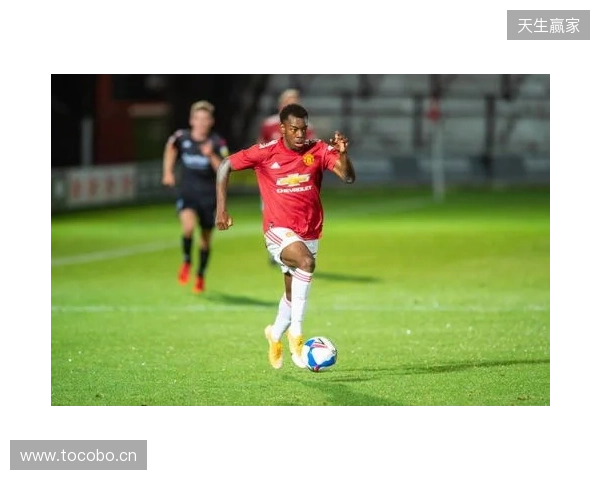 陕西联合官宣:27岁瑞典籍身高1米85中场伊兰杜斯特正式加盟球队 陕西联合官宣:27岁瑞典籍身高1米85中场伊兰杜斯特正式加盟球队