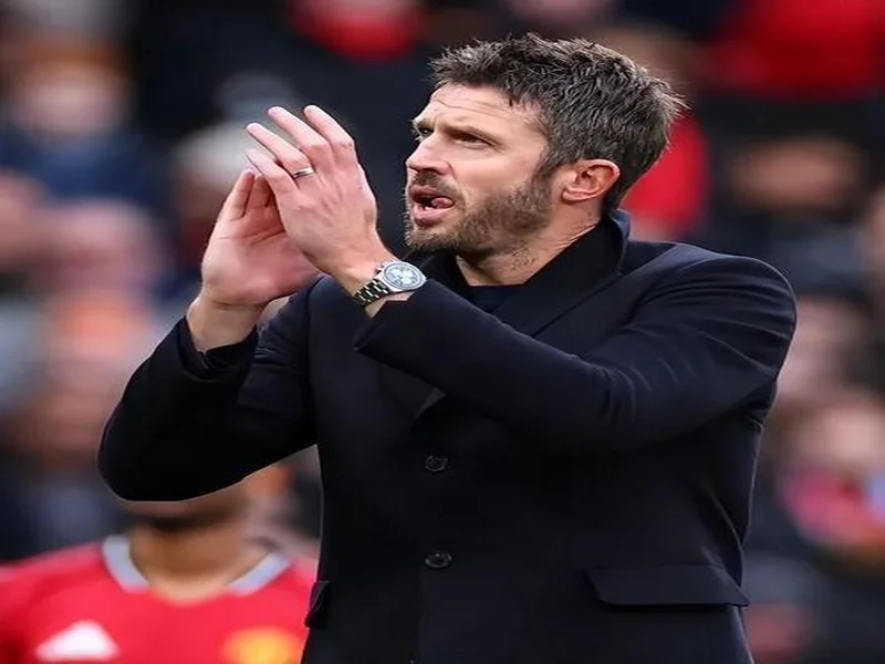 记者：曼联将同步推进新帅遴选，若卡里克战绩出色也会成为候选